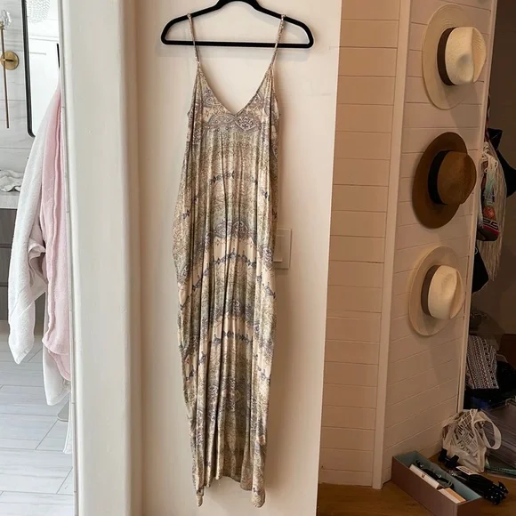maxi dress short Dusk Garden Maxi Dress Black/Rust / M